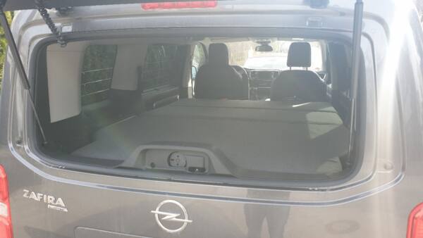 Klappmatratze-Opel-Zafira-Life-4